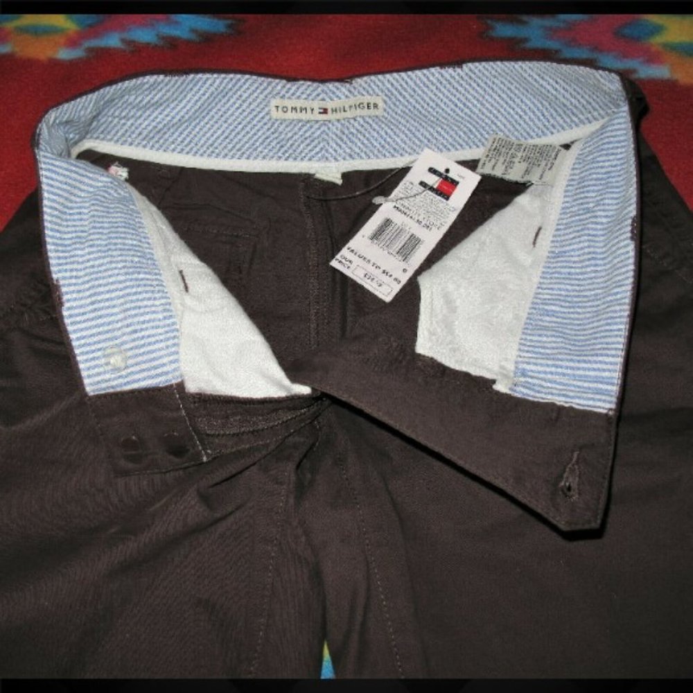 Tommy Hilfiger Women's Brown Bermuda Walk Shorts Hollywood (Size: 0) New! - Picture 2 of 9